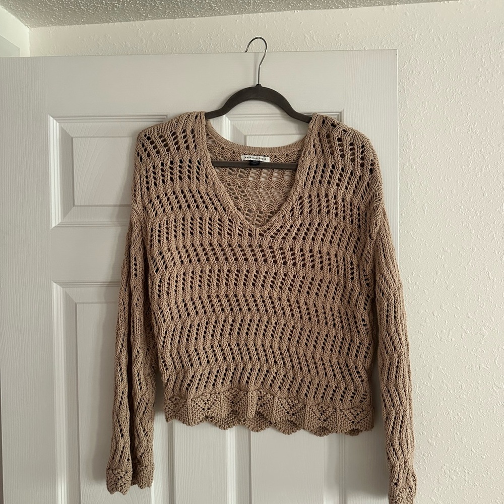 American Eagle Women's Tan Knit Sweater